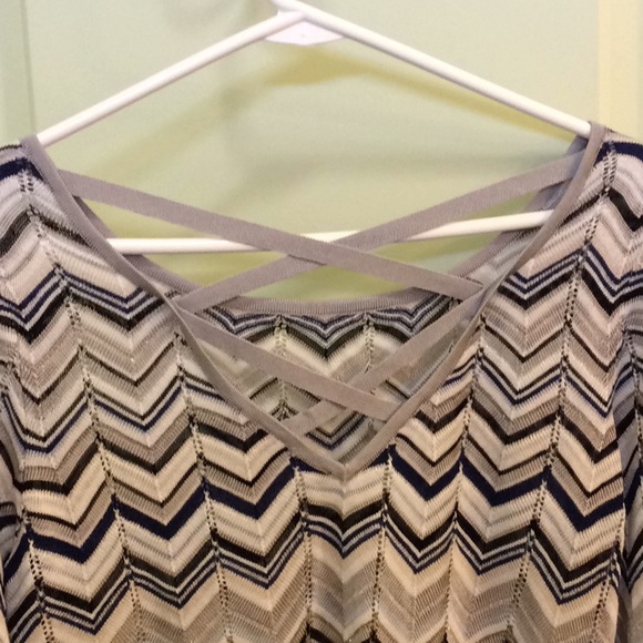 WHBM Sweater - Picture 3 of 4